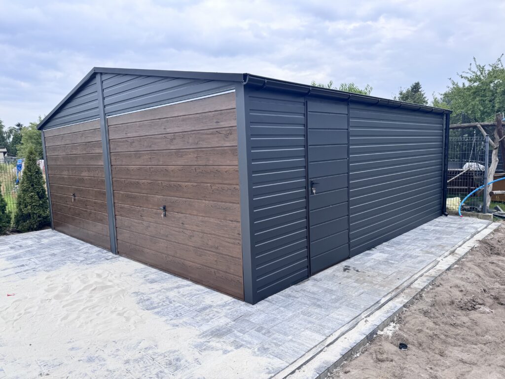 Garaż blaszany 6m x 5,5m